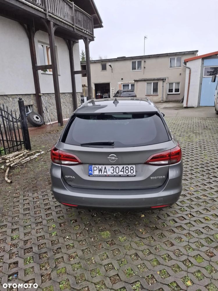 Opel Astra ver-1-6-d-cdti-start-stop-sports-tourer-dynamic - 8