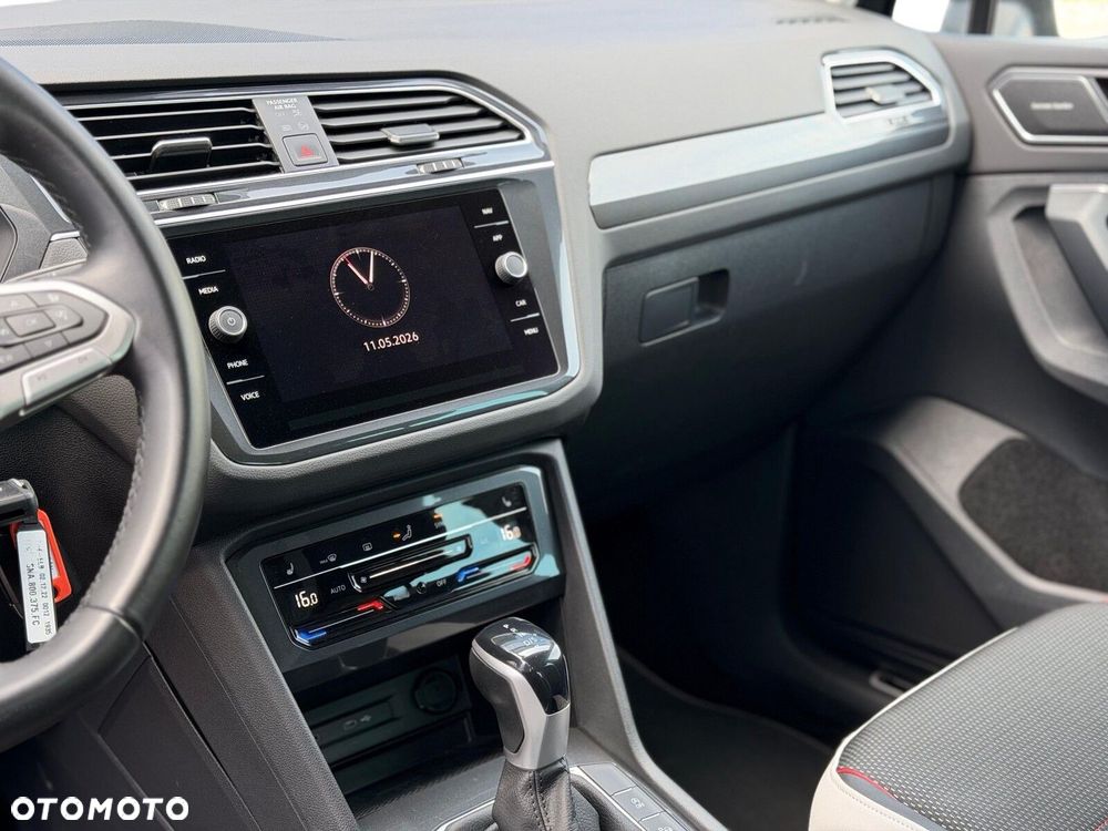 Volkswagen Tiguan 2.0 TDI SCR Urban Sport DSG - 12