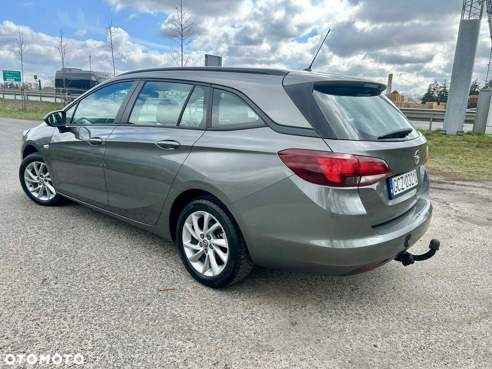 Opel Astra 1.5 D Start/Stop Automatik 2020 - 4