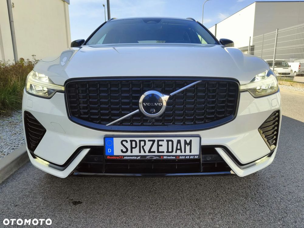 Volvo XC 60 B4 D Plus Dark - 10