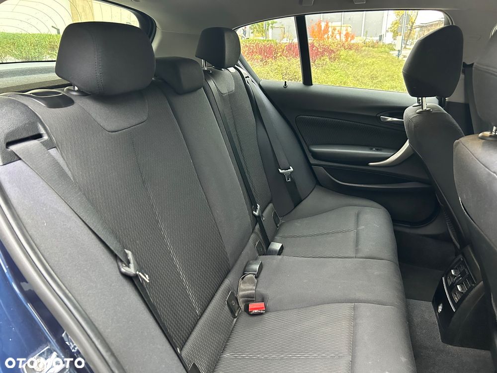 BMW Seria 1 116d Sport Line - 18