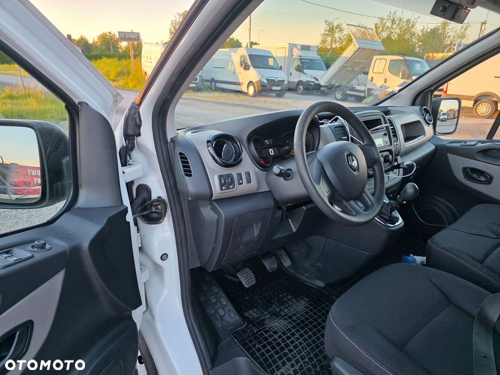 Renault TRAFIC - 7