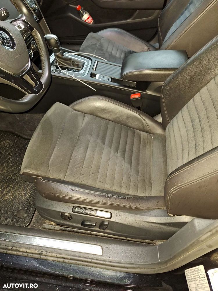 Volkswagen Passat 2.0 TDI SCR DSG Highline - 15