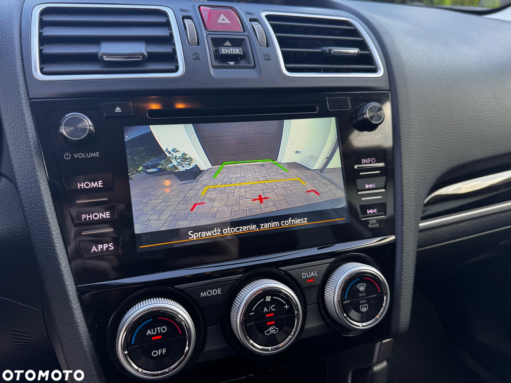 Subaru Forester 2.0 XT Platinum Lineartronic - 13