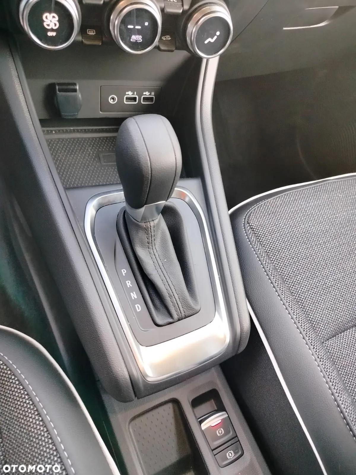 Renault Captur - 12