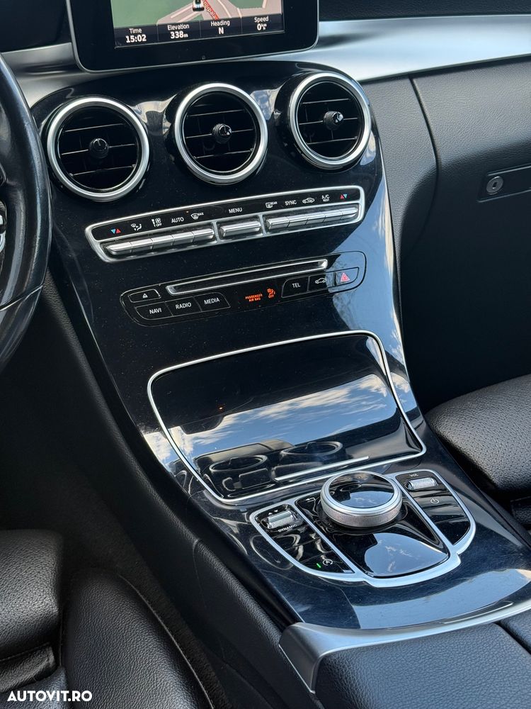 Mercedes-Benz C 220 CDI DPF Automatik Elegance - 27