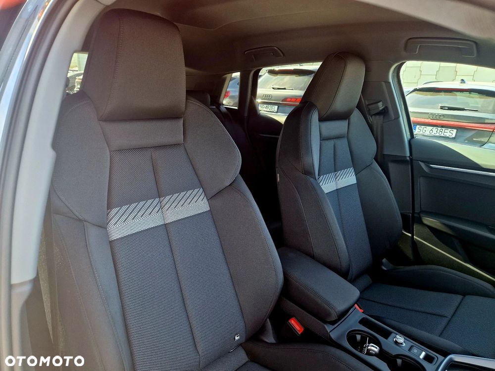 Audi A3 Sportback TFSI mHEV 110 kW S Line S tronic - 11