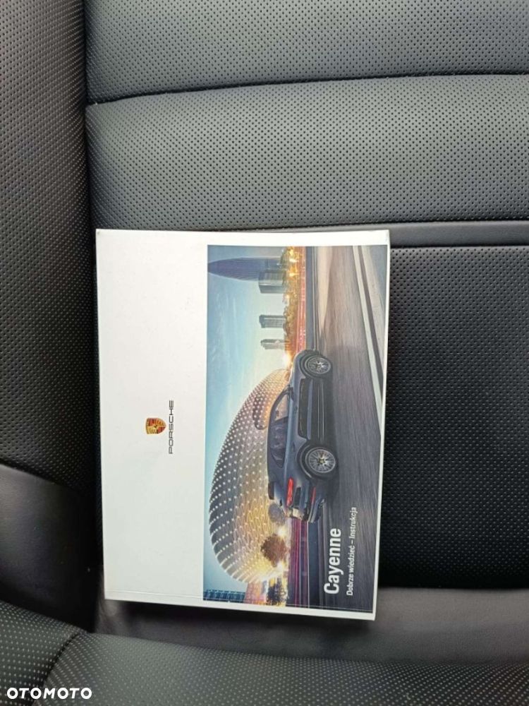 Porsche Cayenne - 37