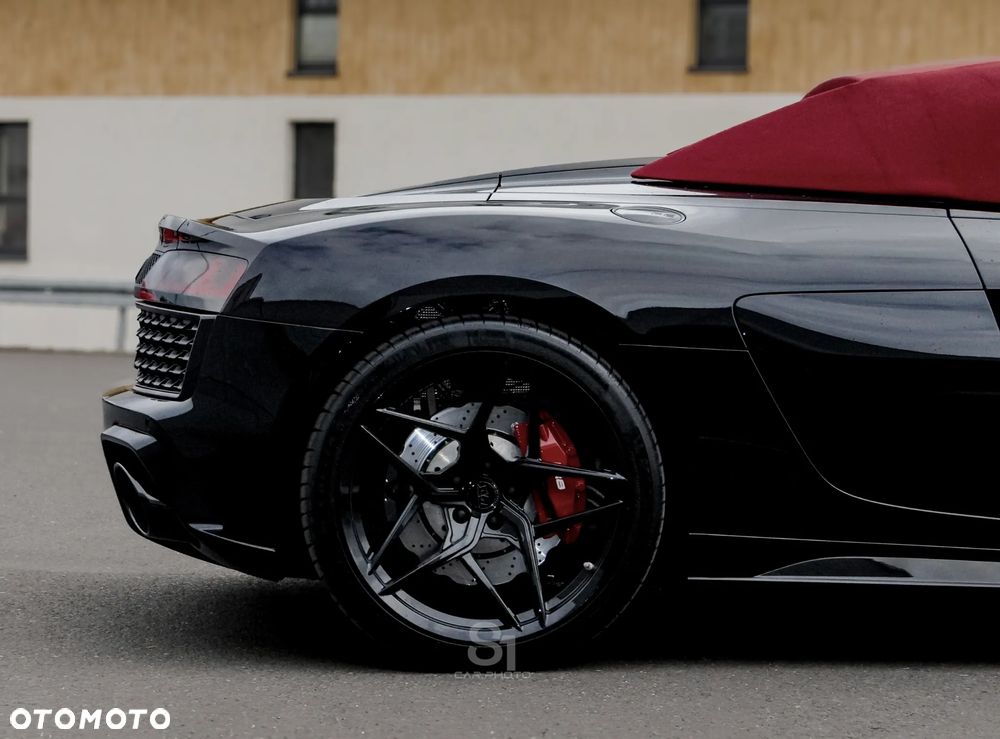 Audi R8 Spyder V10 RWD - 4