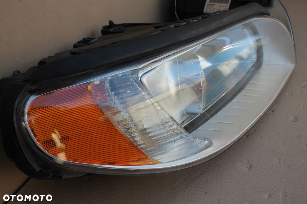 volvo v70 s80 xc70 prawy xenon, prawa lampa 31214348 europa - 2