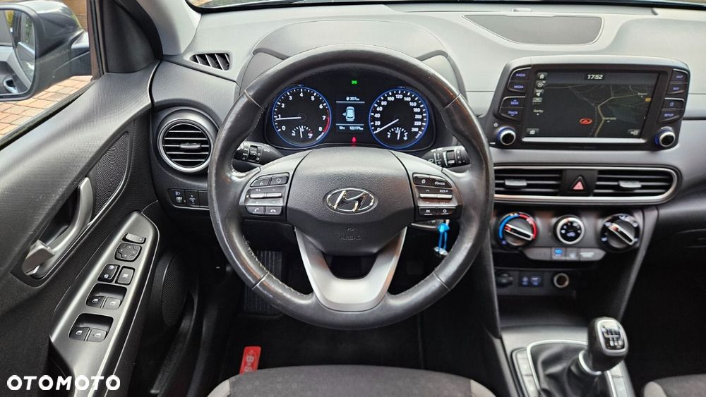 Hyundai Kona - 17