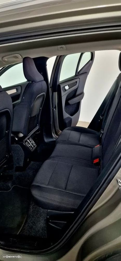 Volvo XC 40 1.5 T2 Momentum Plus Geartronic - 55