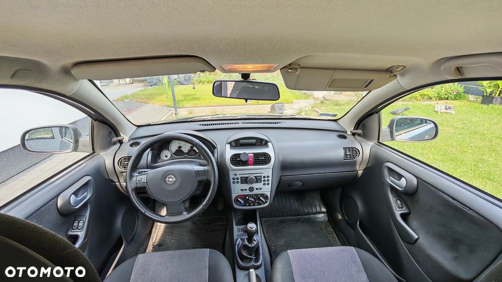 Opel Corsa 1.2 16V - 8