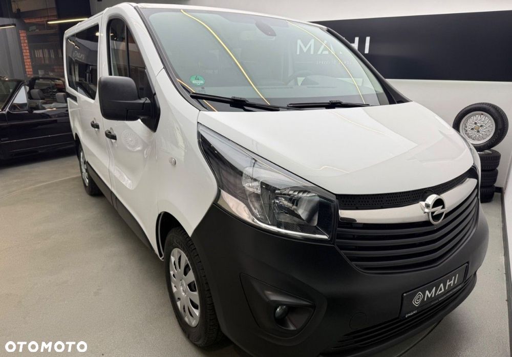Opel Vivaro L1H1 2,7t Elegance - 2