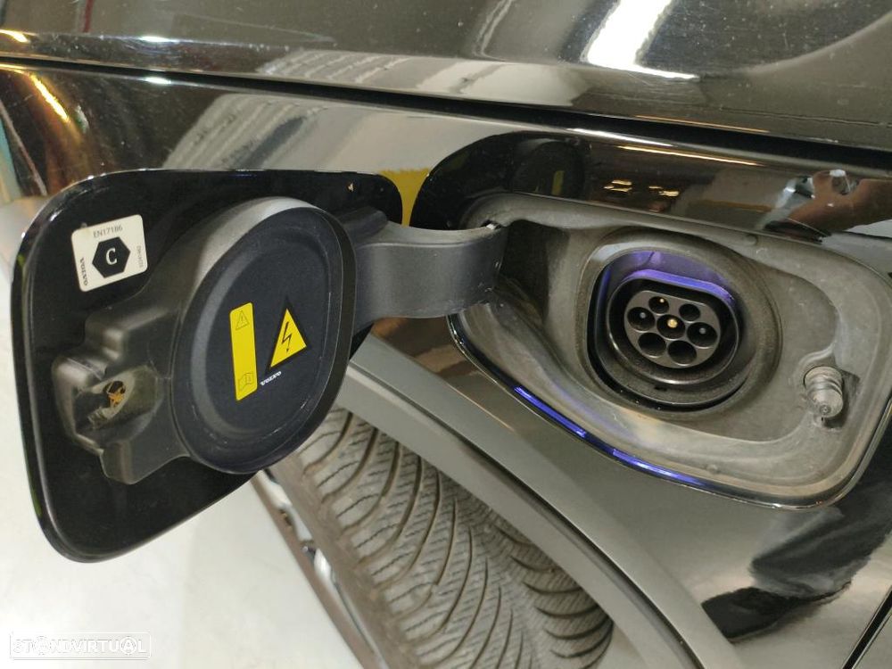 Volvo XC 40 1.5 T5 PHEV Core - 11
