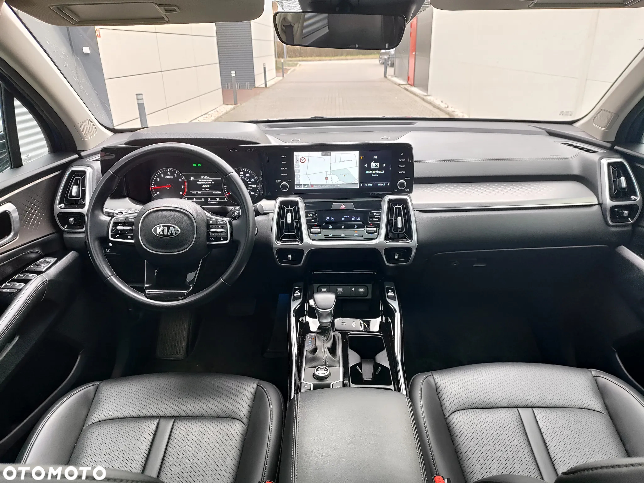 Kia Sorento - 10