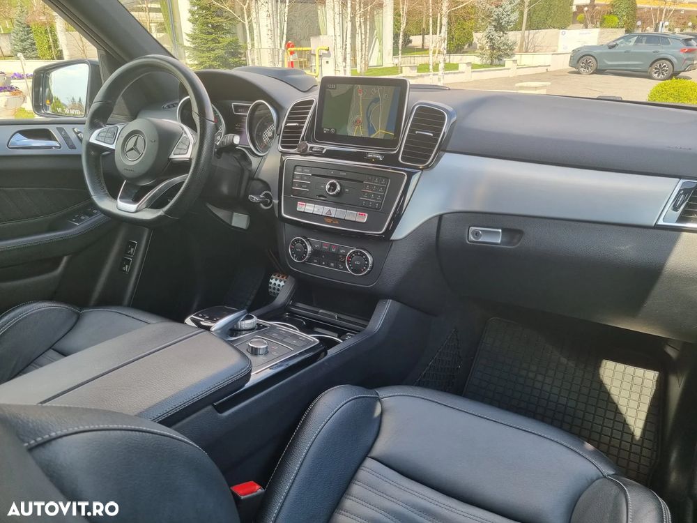 Mercedes-Benz GLE - 22