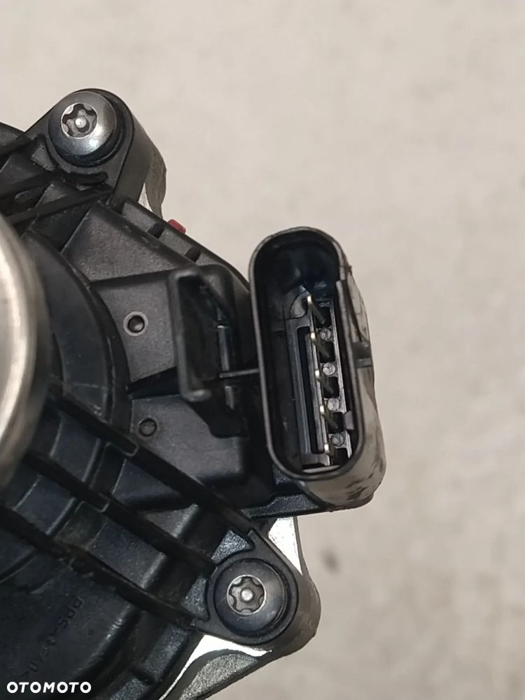 BMW F45 F46 X1 X2 F48 F39 MINI F54 CHŁODNICA ZAWÓR SPALIN EGR ORYGINAŁ - 11