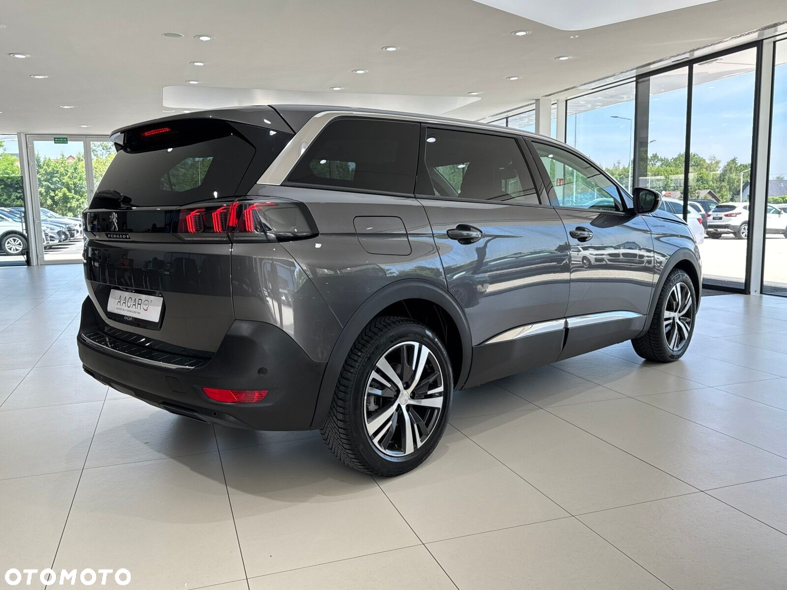 Peugeot 5008 1.5 BlueHDi Allure S&S EAT8 - 5