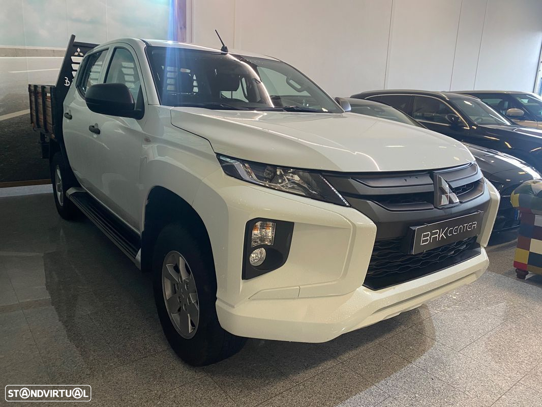 Mitsubishi L200 2.3 DI-D CD Invite 4WD - 3