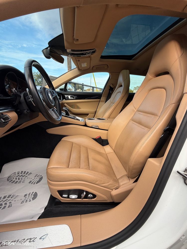 Porsche Panamera Sport Turismo 4 E-Hybrid 10 Years Edition - 13