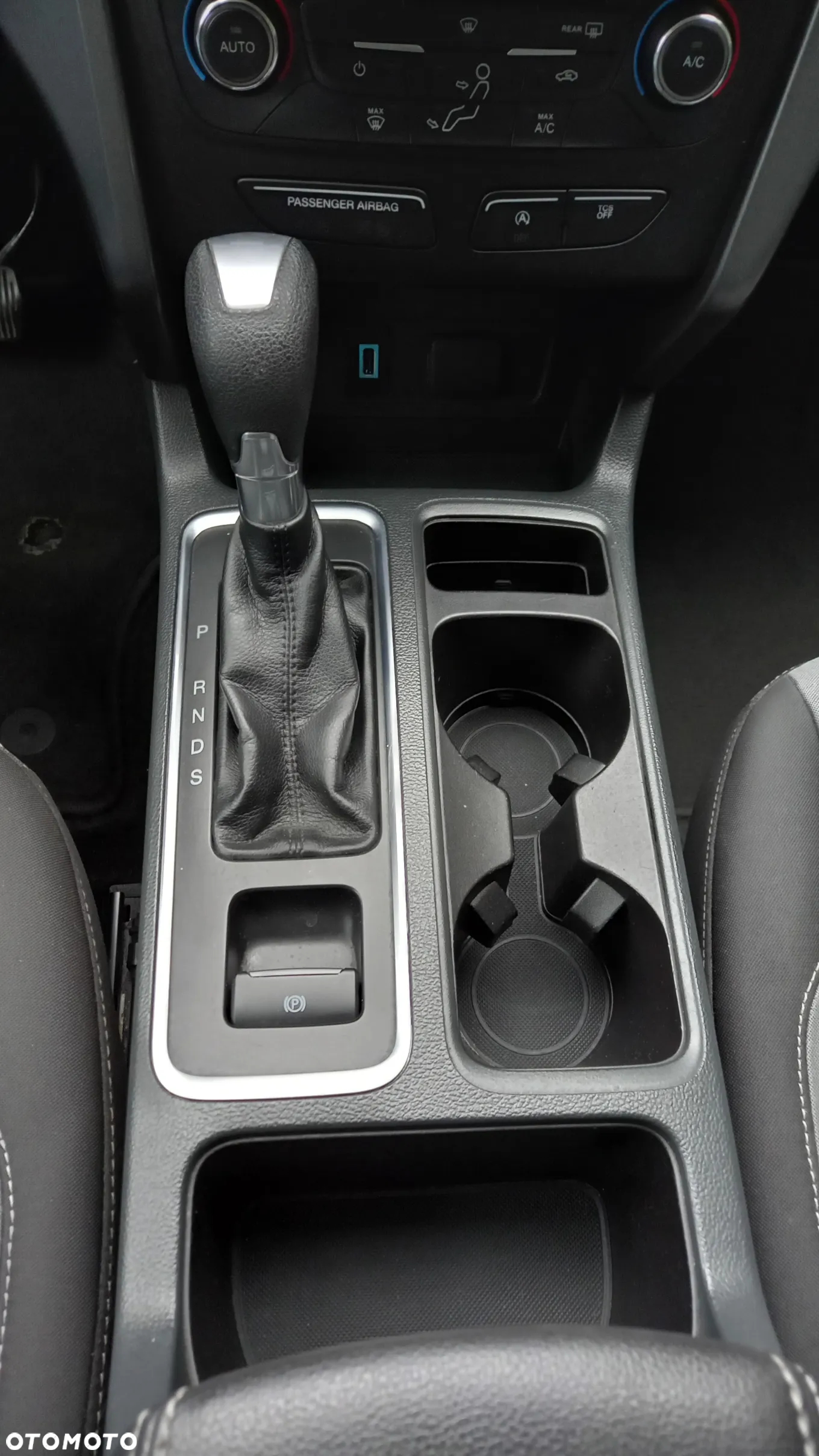 Ford Escape 1.5 EcoBoost AWD SE - 18