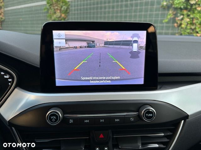 Ford Focus 1.5 EcoBlue Connected - 28