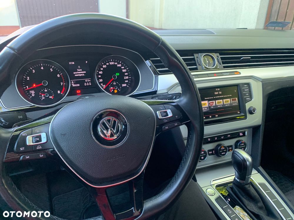 Volkswagen Passat 1.8 TSI BMT Comfortline DSG - 9