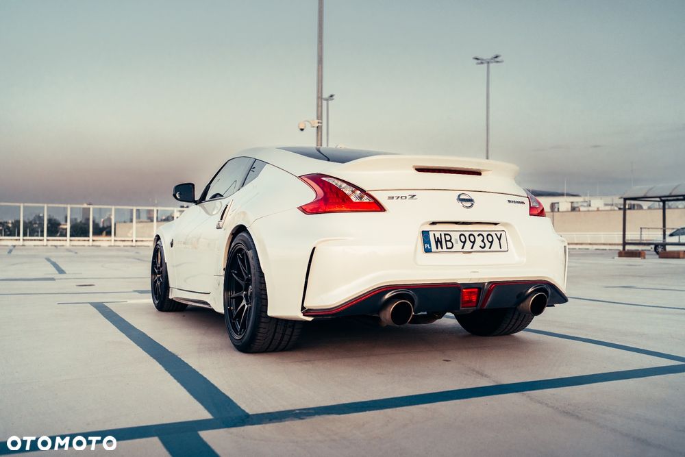 Nissan 370 Z 3.7 V6 Nismo - 5