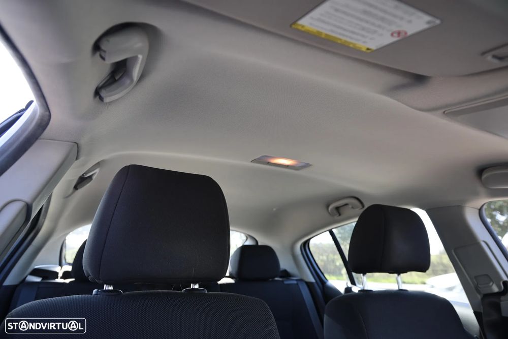 Chevrolet Cruze 1.6 LT - 20