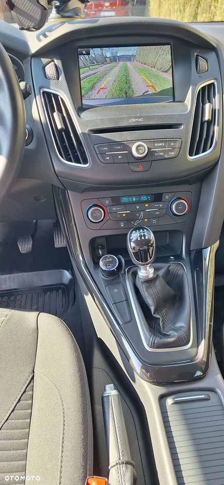Ford Focus 1.5 EcoBoost Titanium ASS - 12