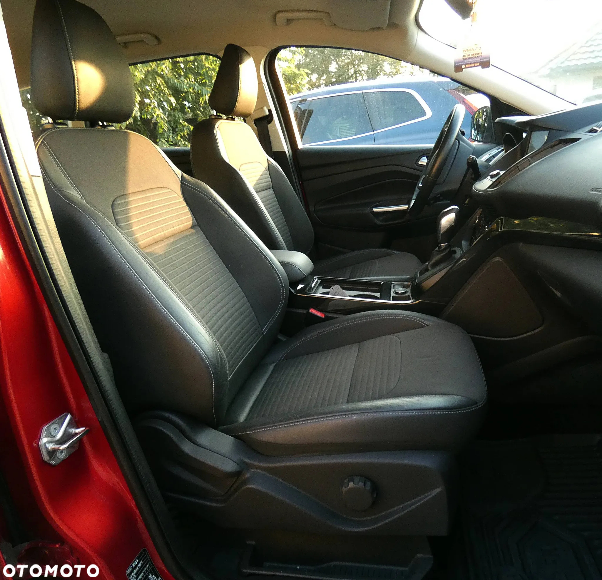 Ford Kuga 1.5 EcoBoost AWD Titanium ASS - 24
