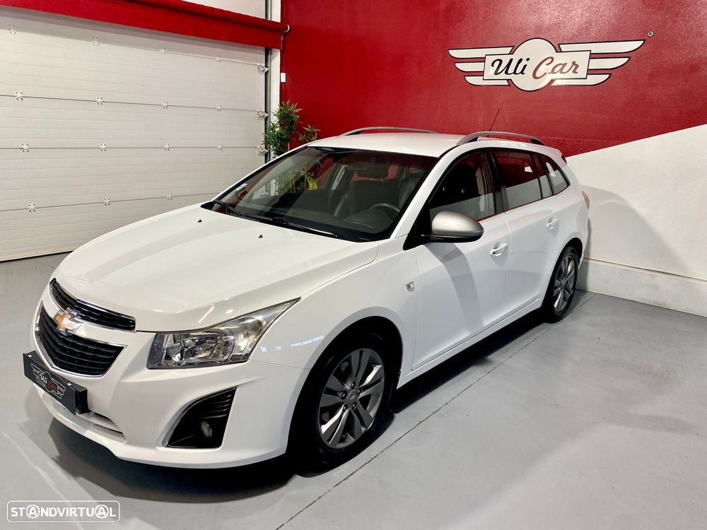 Chevrolet Cruze SW 1.7 VCDi LTZ - 8