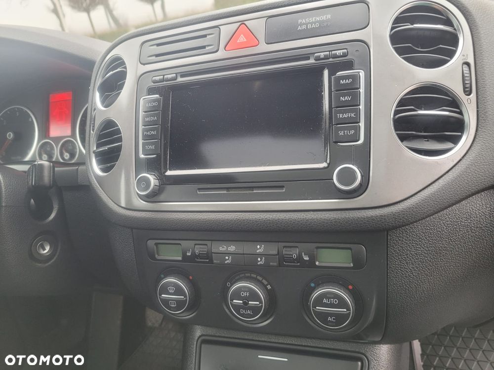 Volkswagen Tiguan - 13