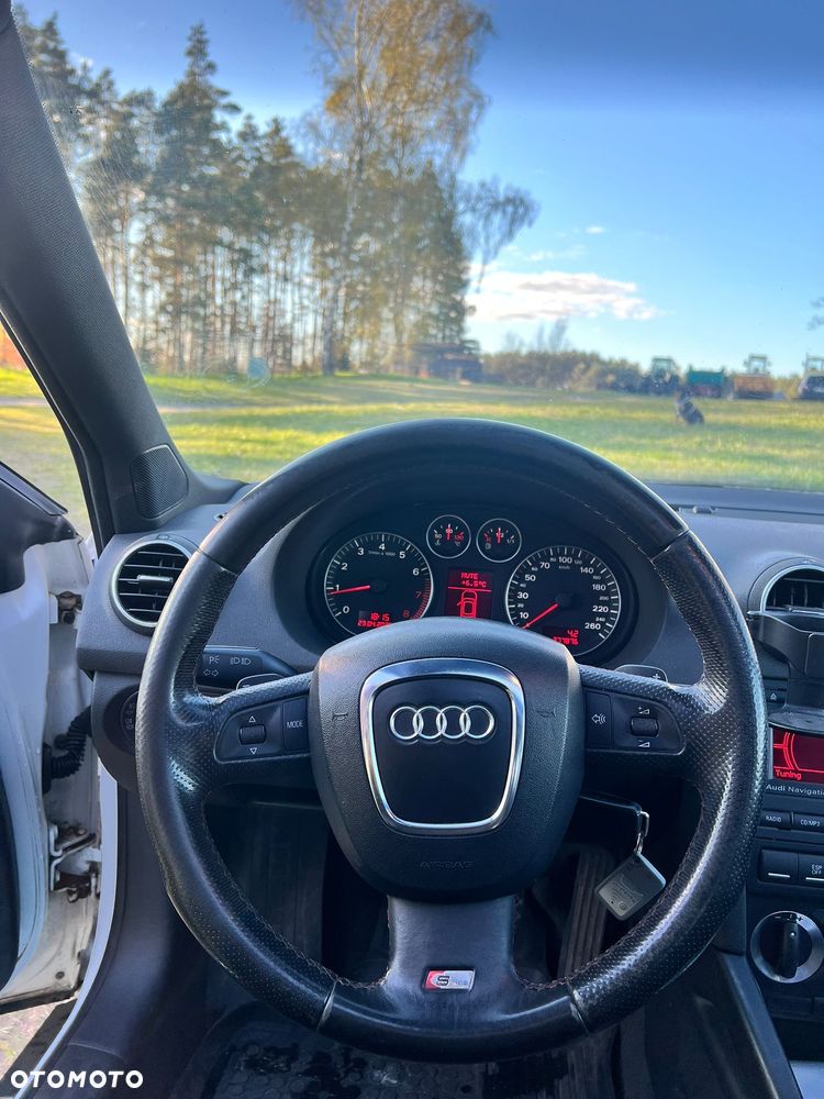Audi A3 Sportback 1.8 TFSI Ambition S tronic - 4