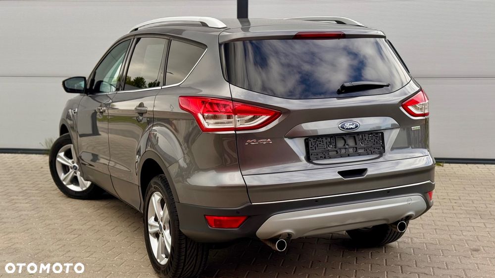 Ford Kuga 1.6 EcoBoost 2x4 Titanium - 20