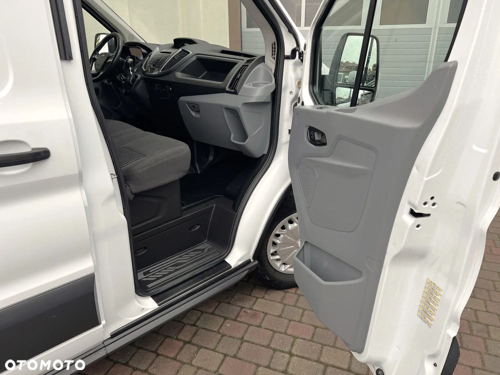 Ford Transit 2,2 L2H2 - 15
