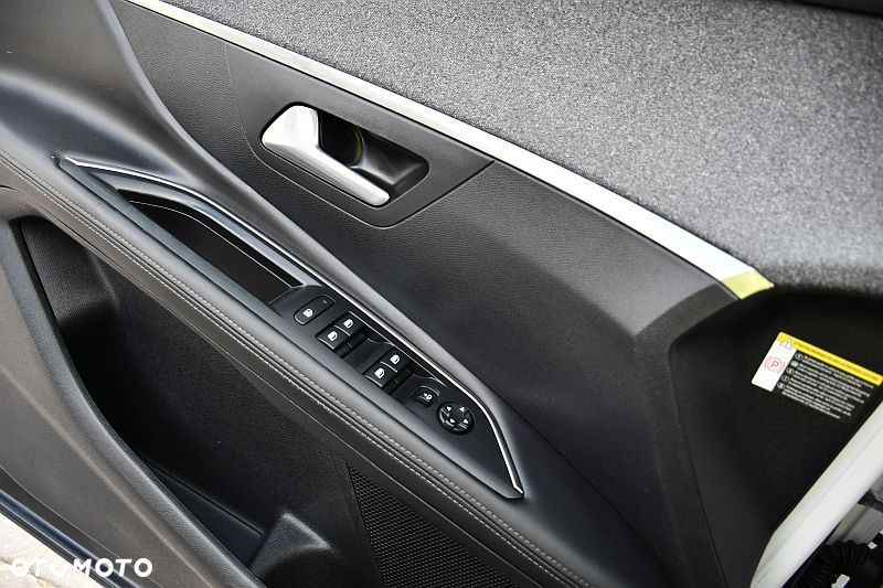 Peugeot 3008 BlueHDi 120 EAT6 Stop & Start Allure - 18