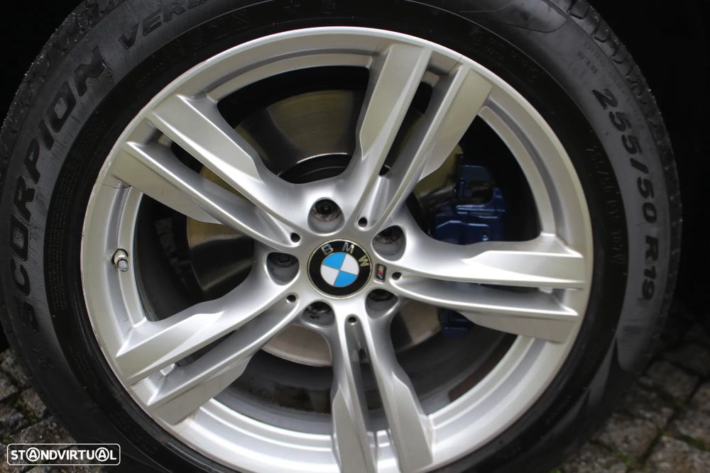 BMW X5 40e xDrive Pack M - 10