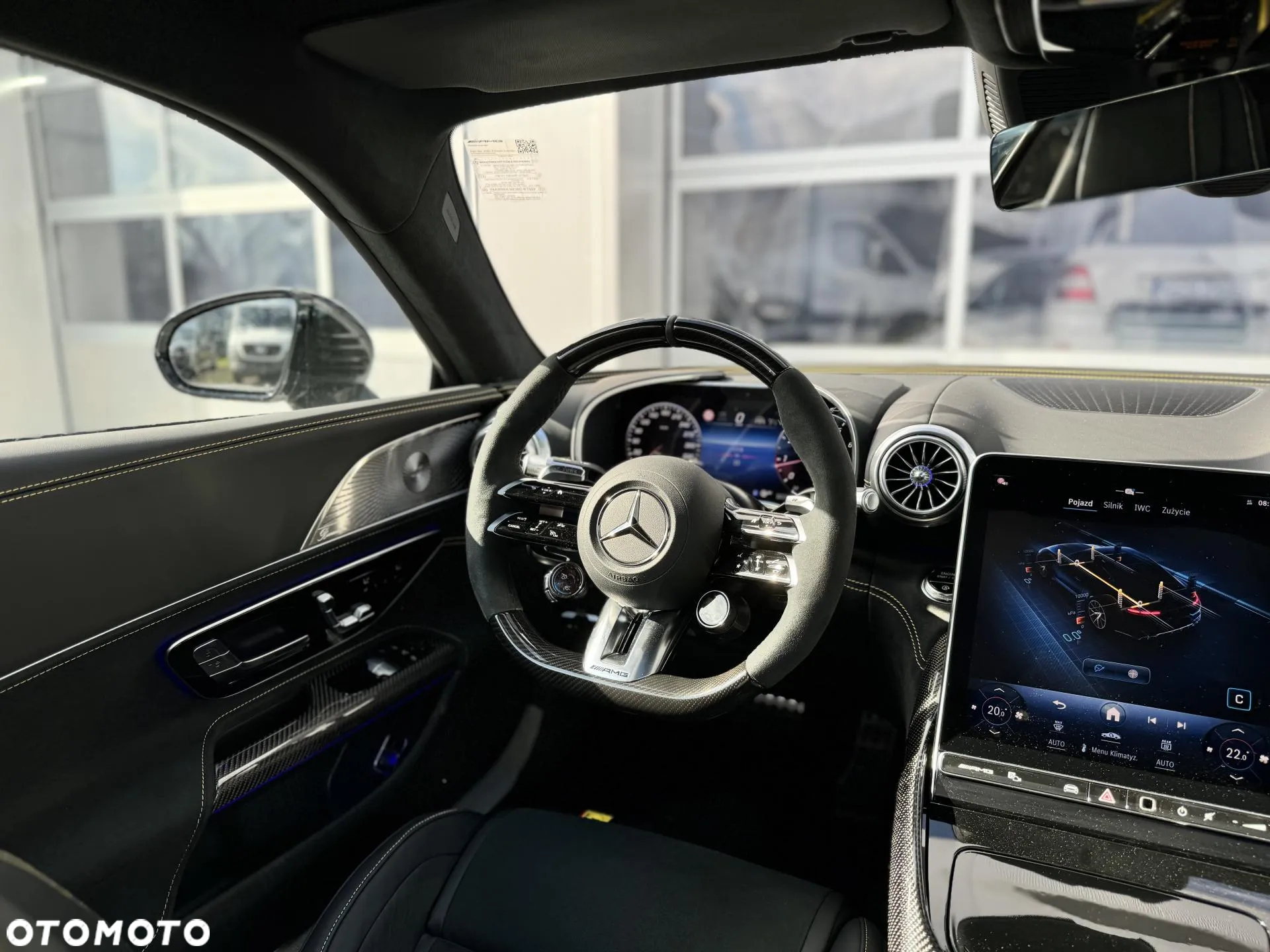 Mercedes-Benz AMG GT 63 4Matic+ - 17