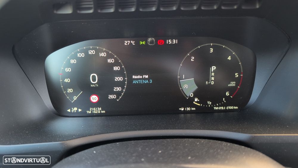 Volvo XC 90 2.0 D4 R-Design - 7