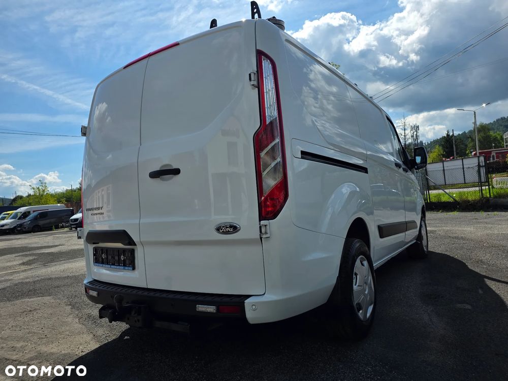 Ford Custom klima led hak ele fotele/szyba/lusterka tempomat kamera przebieg77936km rok2023 - 17