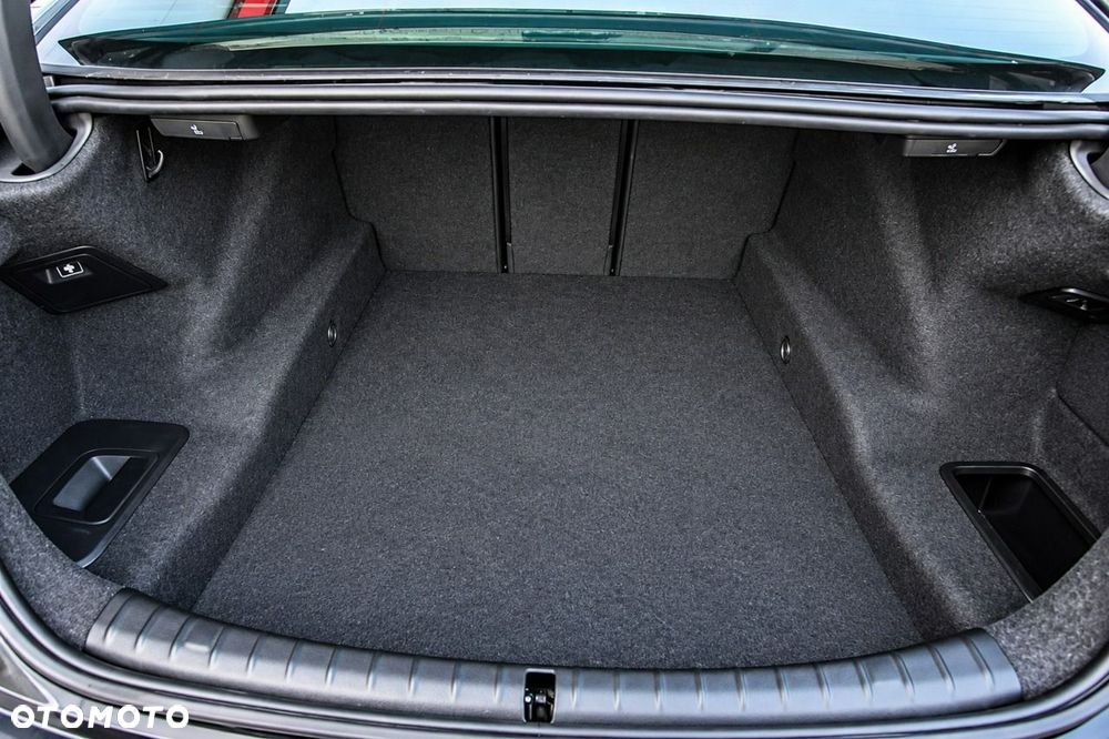 BMW Seria 5 530i M Sport sport - 26