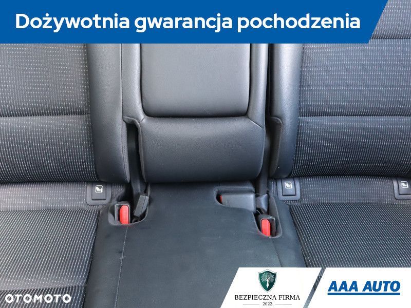 Kia Sportage - 12