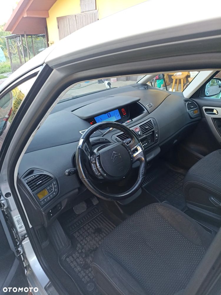 Citroën C4 Picasso - 6