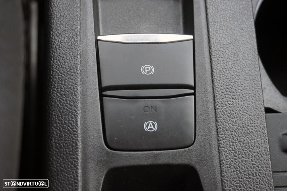 Ford Focus 1.0 EcoBoost ST-Line - 24