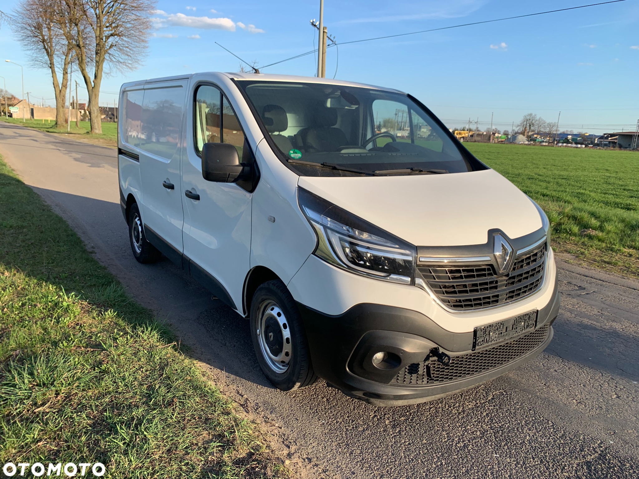 Renault Trafic - 2