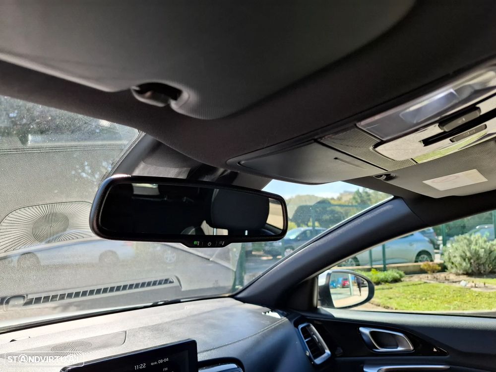 Kia ProCeed 1.6 CRDi GT Line+SRF - 25