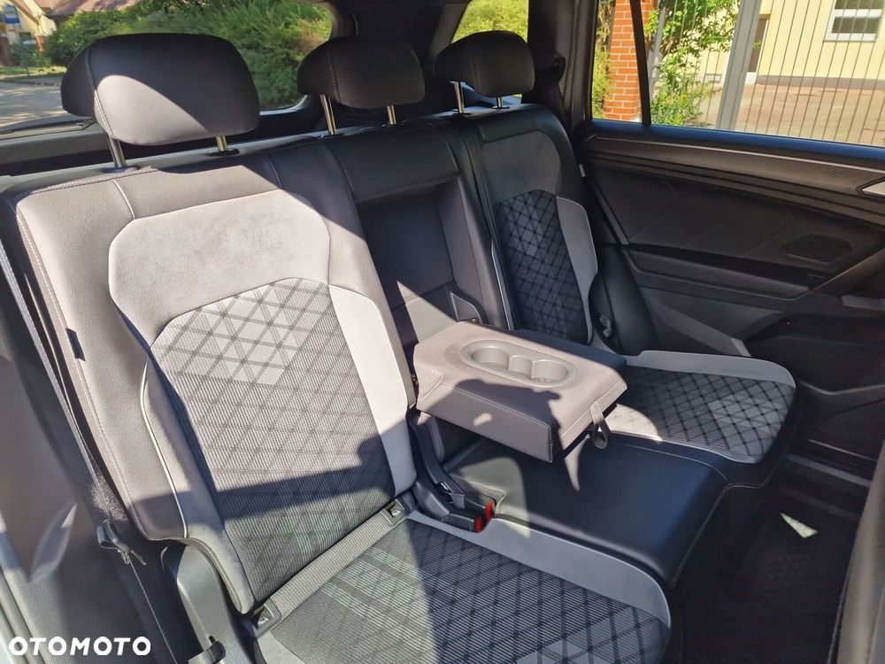 Volkswagen Tiguan Allspace 2.0 TDI 4Mot R-Line DSG - 27