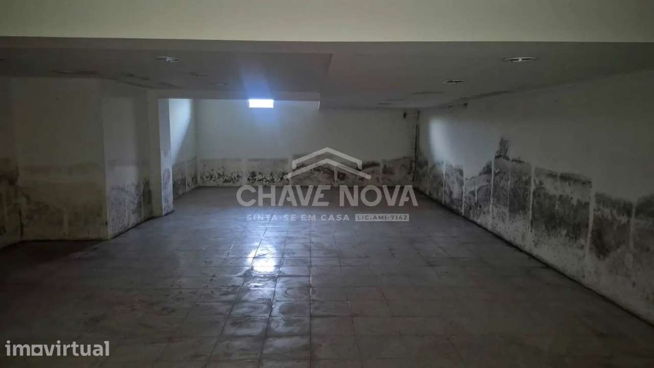 Espaço Comercial Premium no Coração de Espinho - Grande imagem: 3/8